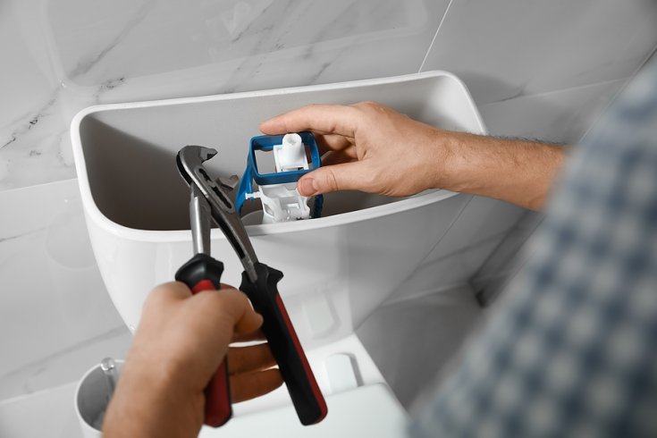 How to Pick a Toilet That Matches Your Bathroom Style